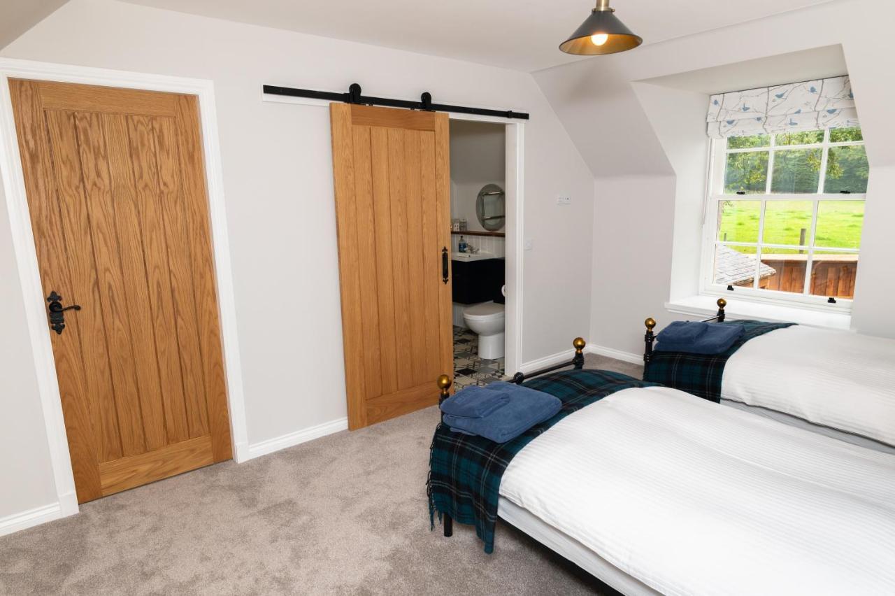 Netherdale House & The Coach House Turriff Экстерьер фото